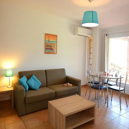 R Sidence Alba Rossa Di Ferro With Terrace Or Balcony Holiday home *