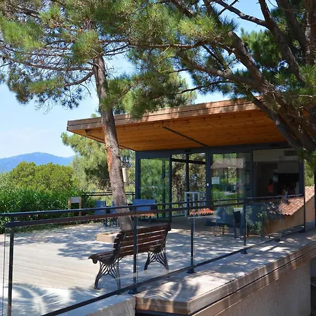 R Sidence Alba Rossa Di Ferro With Terrace Or Balcony