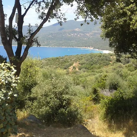 R Sidence Alba Rossa Di Ferro With Terrace Or Balcony * Serra-di-Ferro (Corsica)